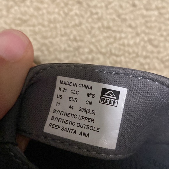 Men’s Reef Santa Ana gray size 11 flip flops new - Picture 2 of 3